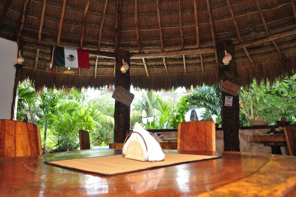 Green Tulum Cabanas & Gardens Restoran foto